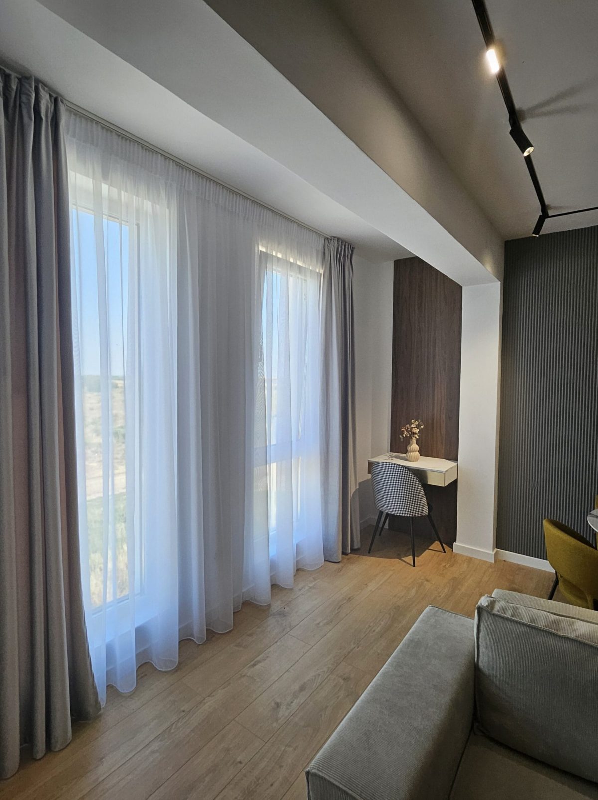 Perdele și draperii realizate la comandă